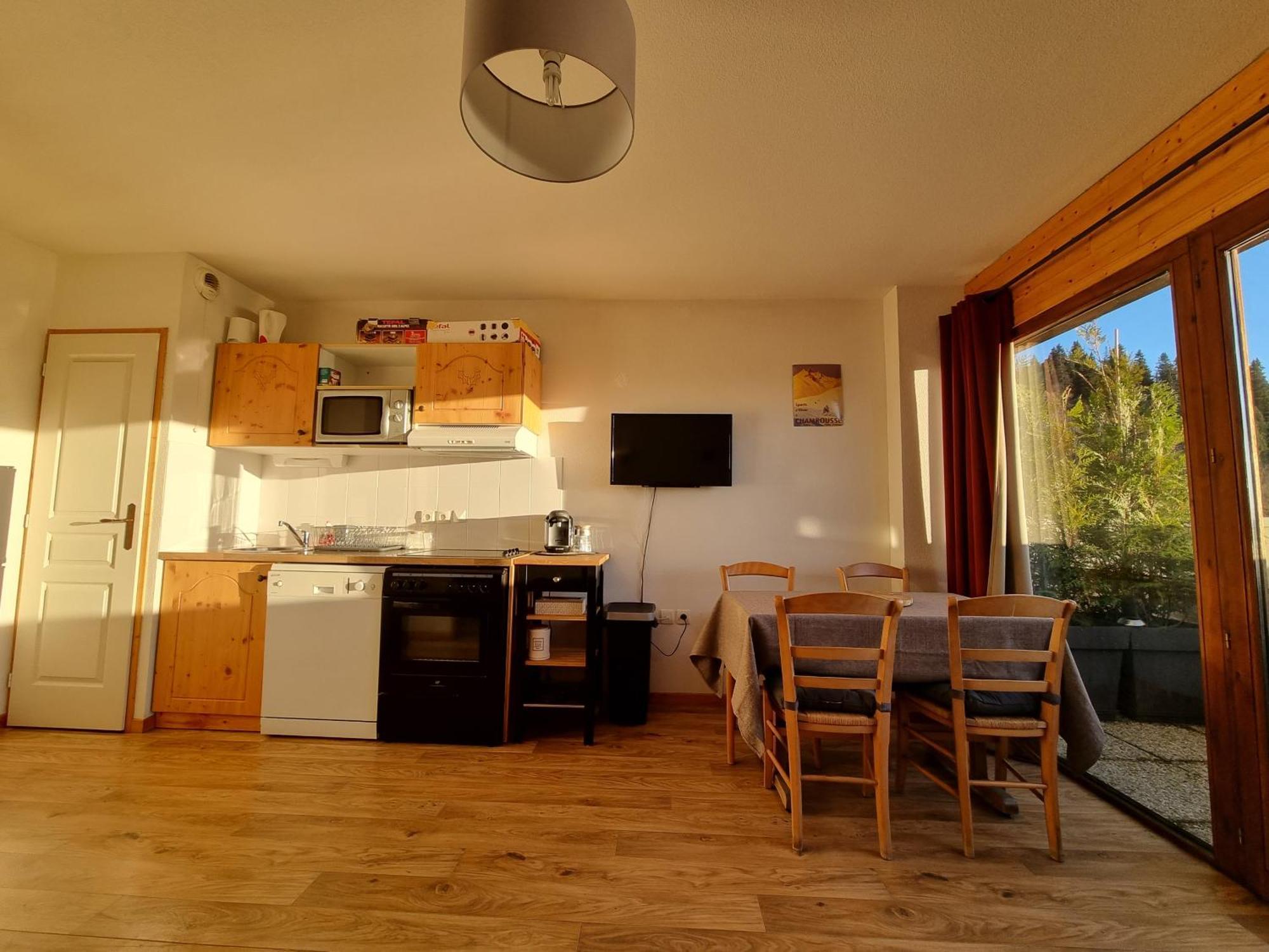 Appartement 4 Personnes 32M2 Au Pied Des Pistes- Wifi- Balcon Sud- Chamrousse 1650 Eksteriør bilde