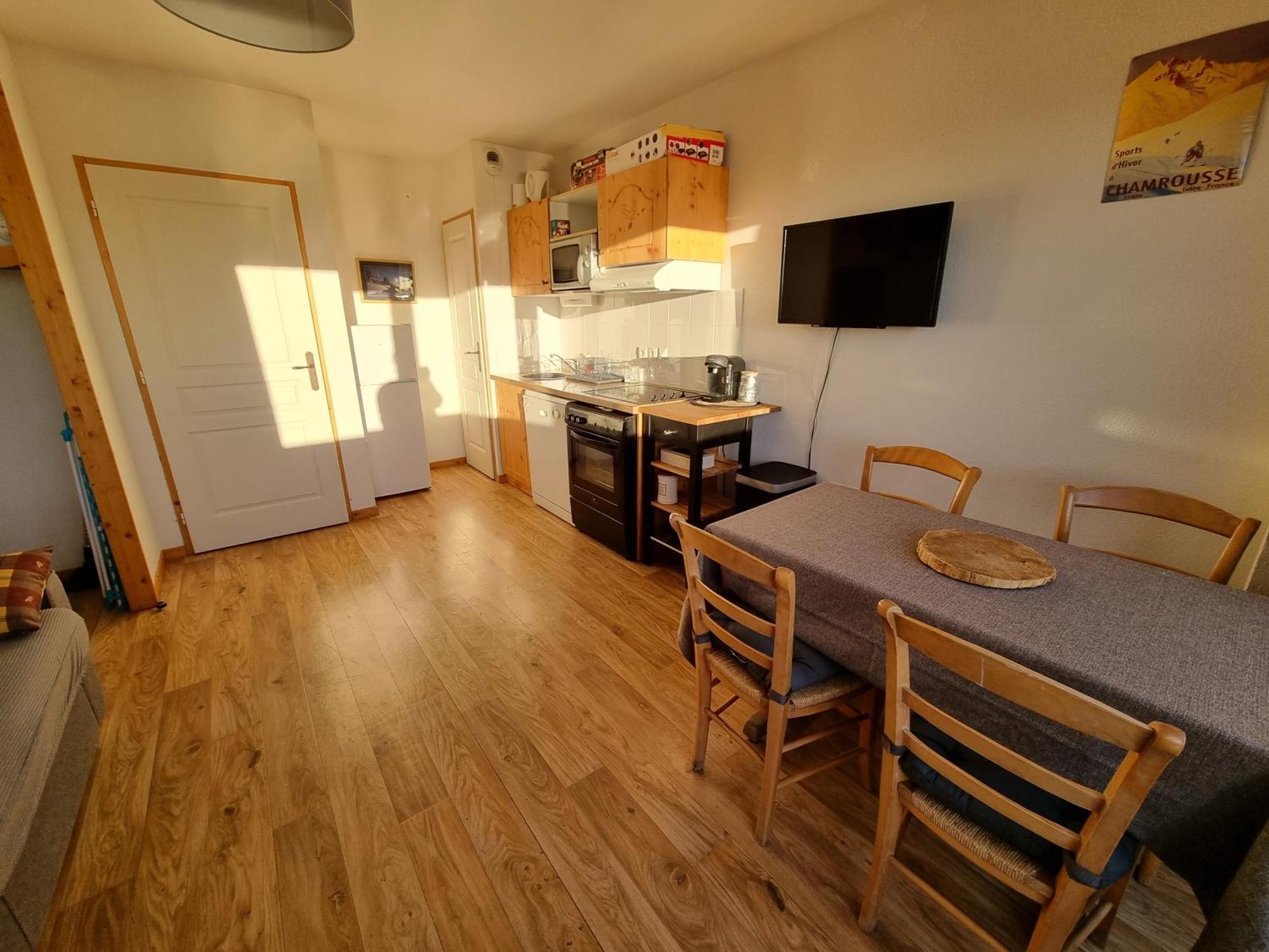 Appartement 4 Personnes 32M2 Au Pied Des Pistes- Wifi- Balcon Sud- Chamrousse 1650 Eksteriør bilde